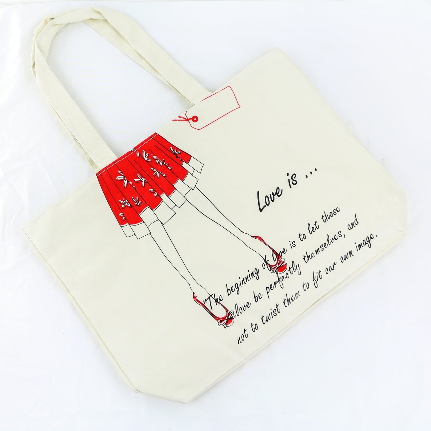 Stylish canvas shoulder bag